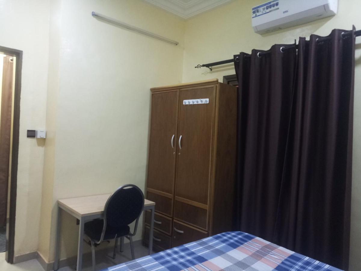 Residence Lynda Prestige Wagadugu Zewnętrze zdjęcie